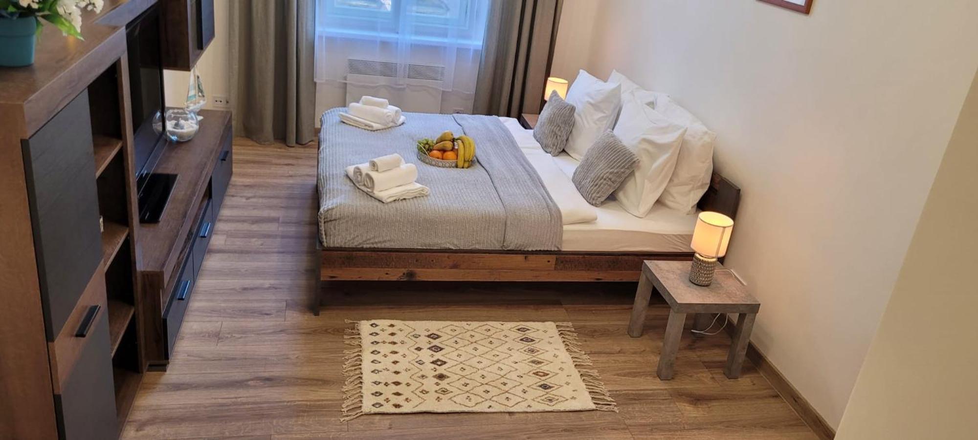 Raum-viktoria Apartament *